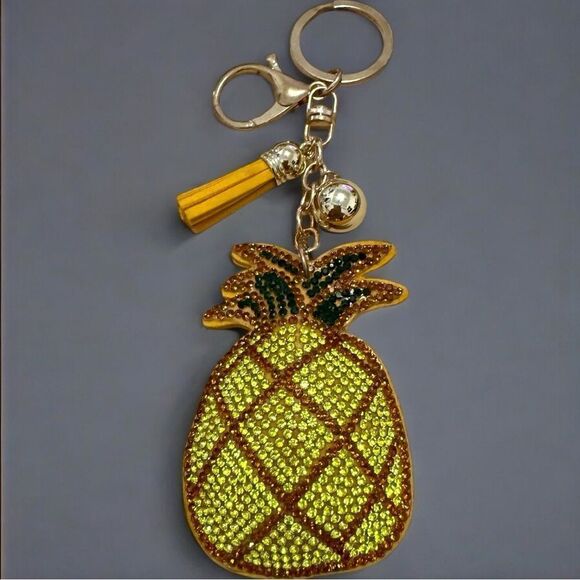 Sparkly Pineapple Keychain with Tassel & Bell Charm – Fun Summer Bag Accessory - Picture 13 of 14